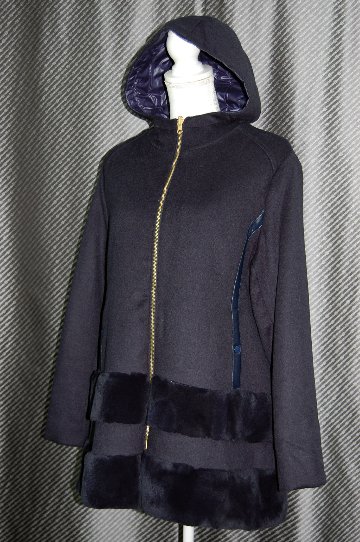 レッキスファー使い　ウール混＆ダウンリバーシブルフーディーコートの画像