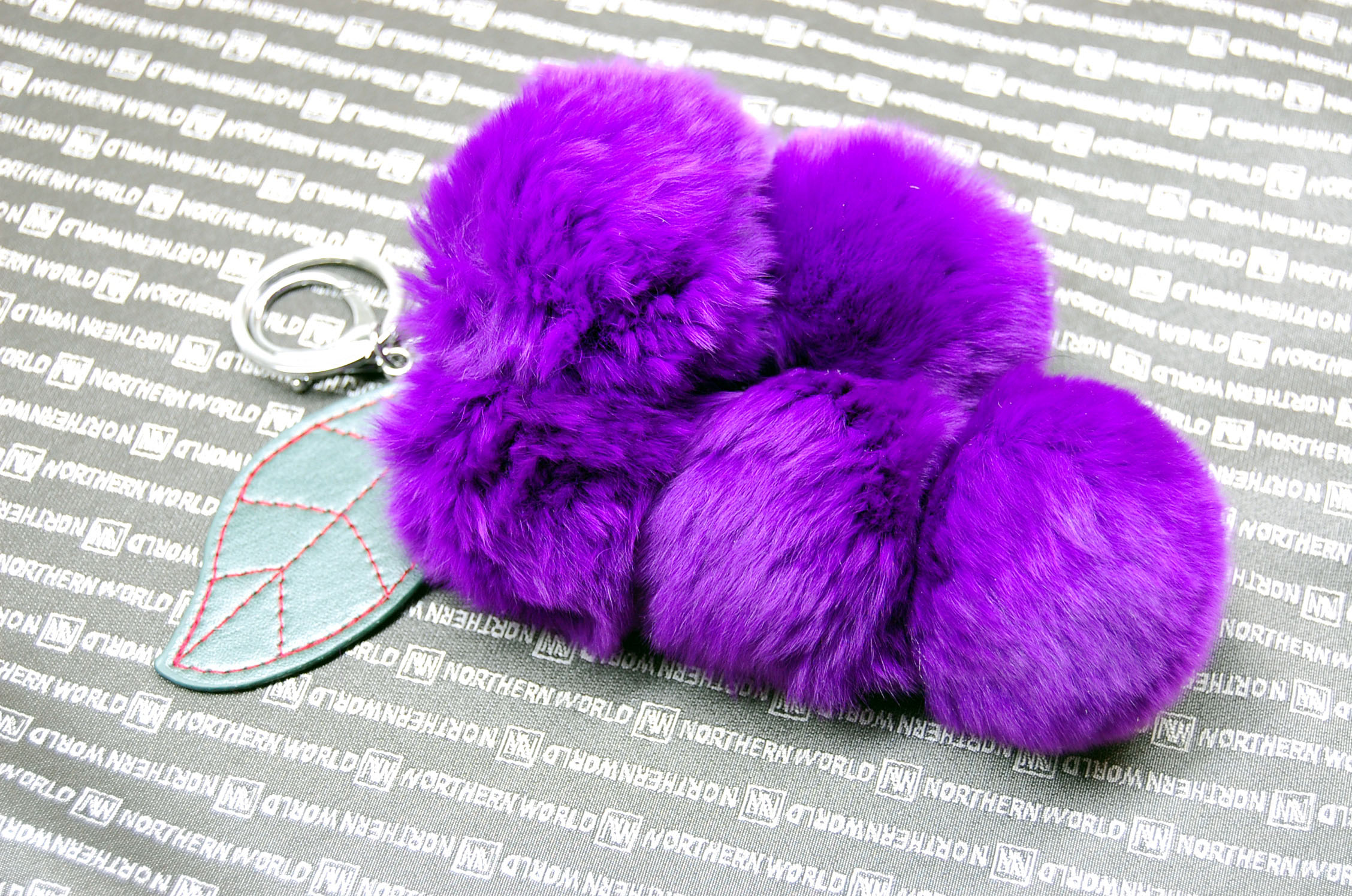 レッキス　チャーム（グレープ）の画像