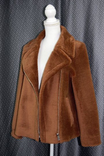 ラムウール　ライダースジャケットの画像