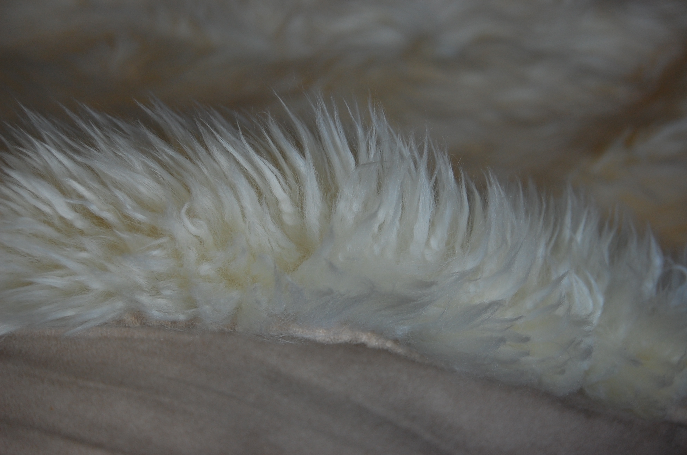 長毛ムートン　6枚物ラグ（140×170cm）の画像