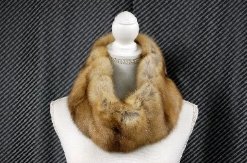 ロシアンセーブル　フルスキンスヌードの画像