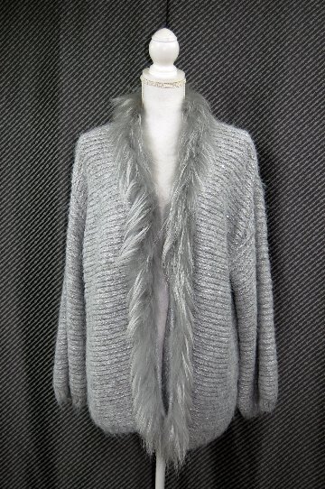 スパンコール入りオーバーサイズ　ヘアリーニットジャケット　ラクーントリムの画像