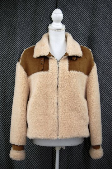 ラムウール　ベルト付スタンドカラージャケットの画像