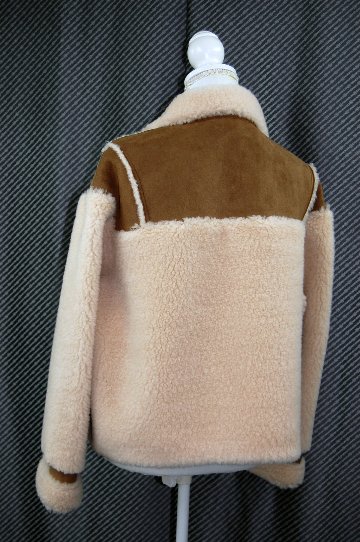 ラムウール　ベルト付スタンドカラージャケットの画像