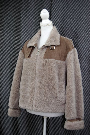 ラムウール　ベルト付スタンドカラージャケットの画像