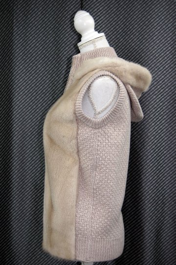 ミンク＆ウールカシミヤニット　フーディーベストの画像