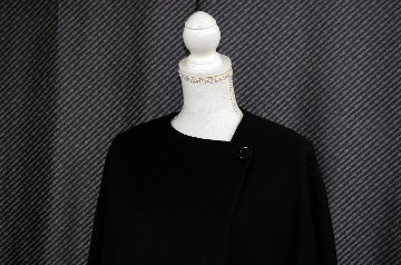 ウールカシミヤ　アシンメトリーラップショールケープの画像