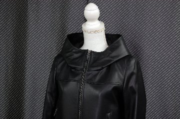 ラムレザー　ハイネックフーディージャケットの画像