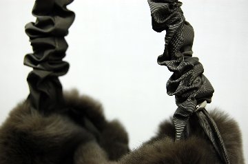 レッキス　ギャザーハンドルバケットバッグの画像