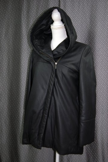 ラムレザー　中綿入りフーディーロングジャケットの画像