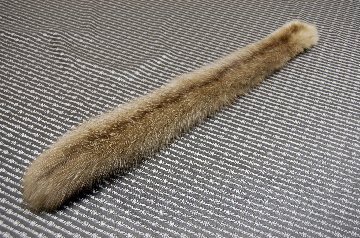 シルバリーセーブル＆ヌートリア　ダブルフェイスミニマフラーの画像