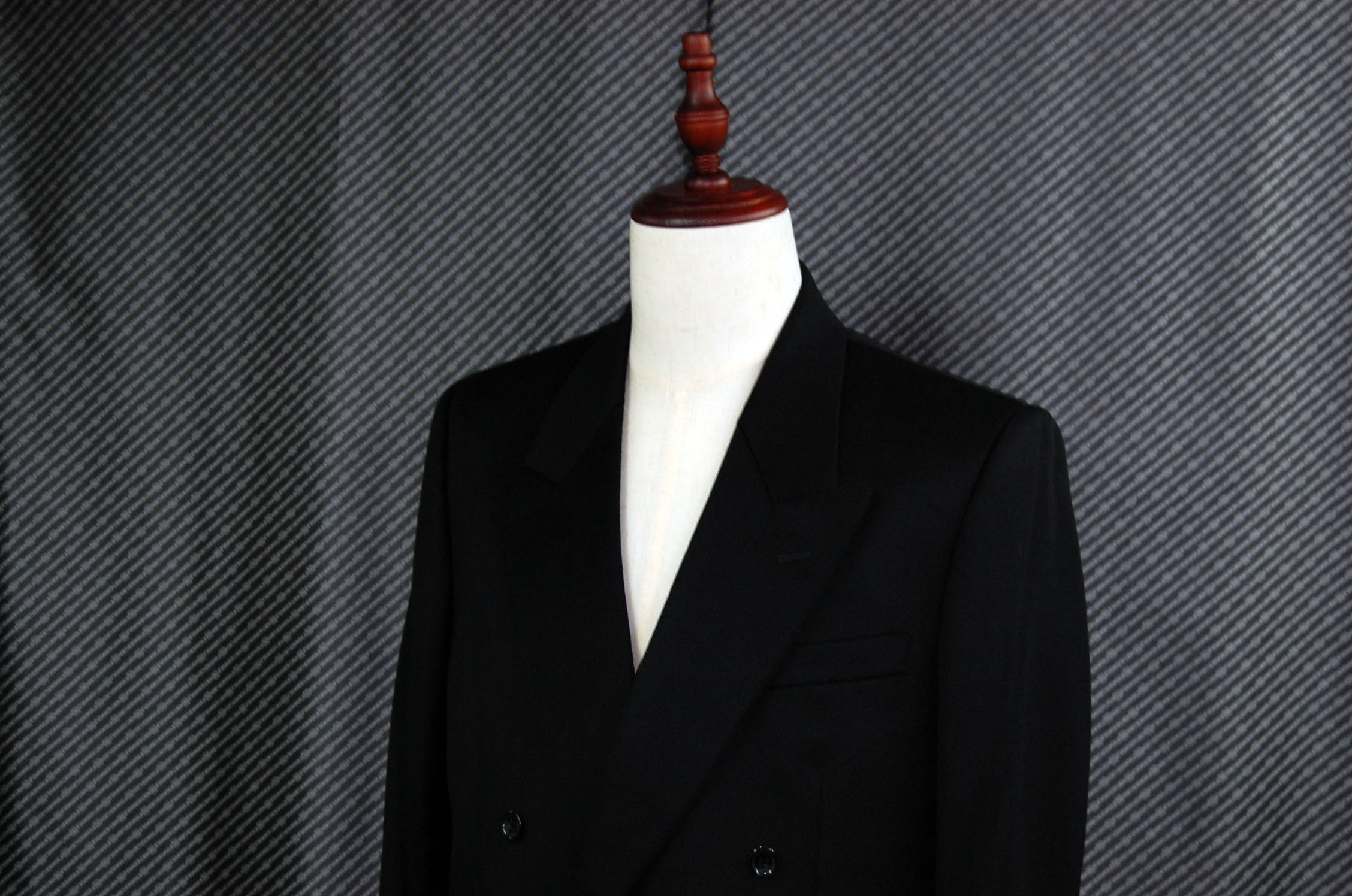 Men'sカシミヤ100％　ダブルブレストジャケットの画像