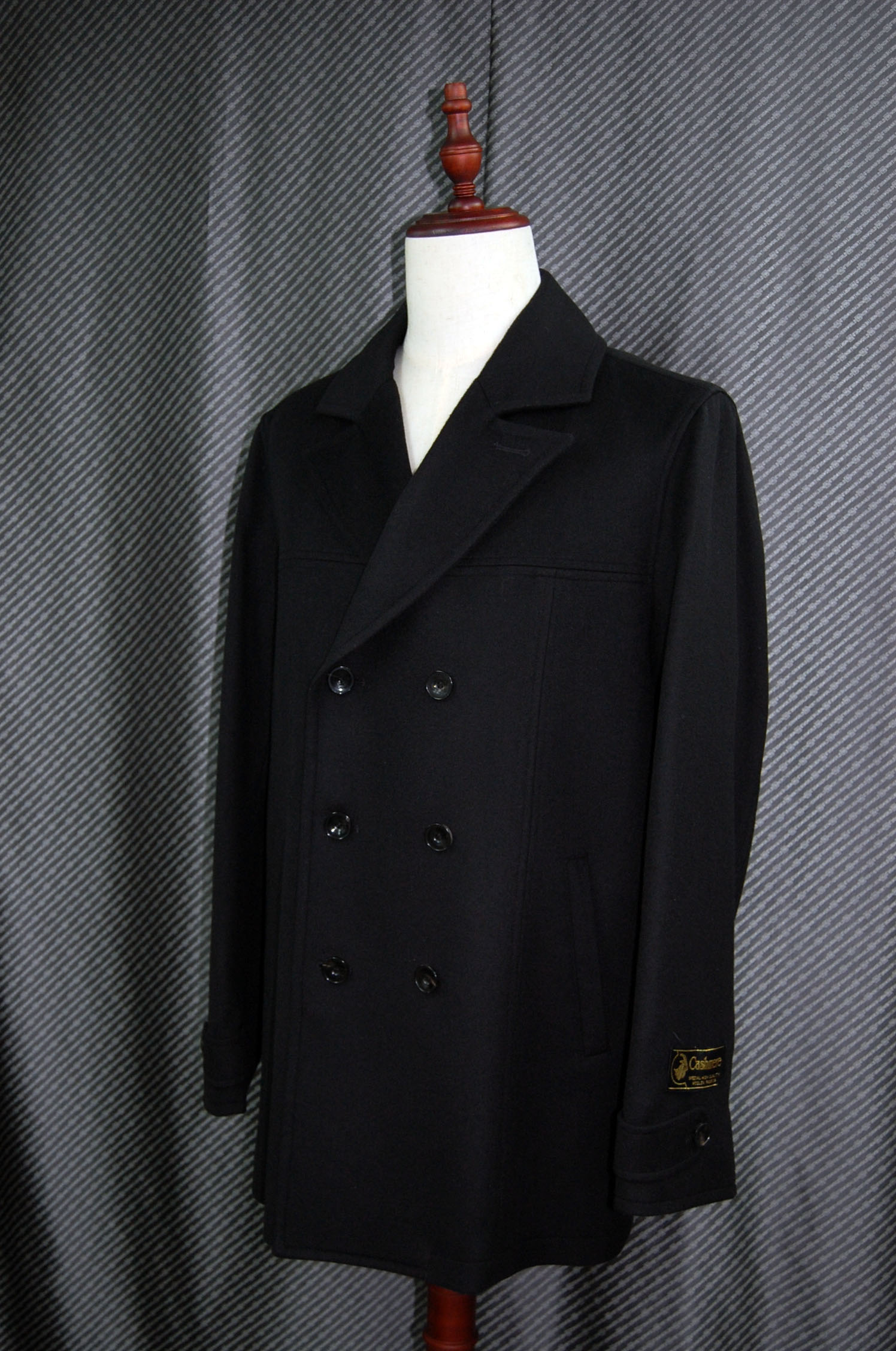 Men'sカシミヤ100％　ダブルブレストハーフコートの画像