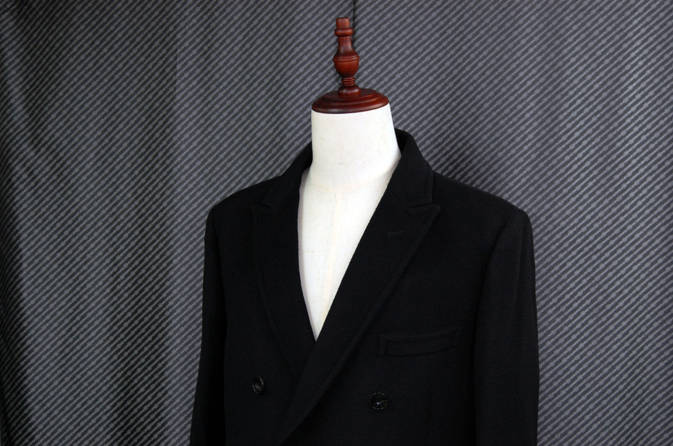 Men'sカシミヤ100％　ダブルブレストコートの画像