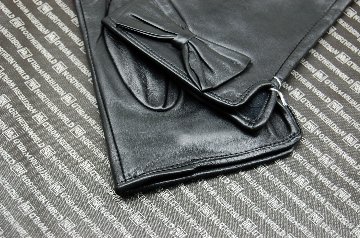 本革ラムレザー手袋（リボン）の画像