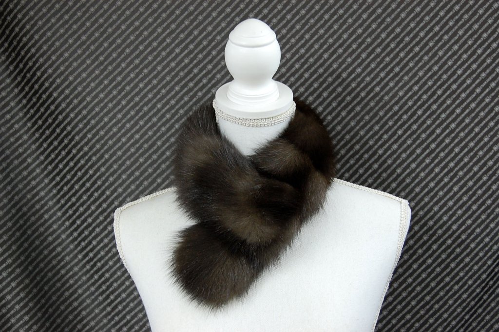 ◆新品◆濃色ロシアンセーブル◆ お届けするロシアンセーブル原皮 | モーダdeマコス