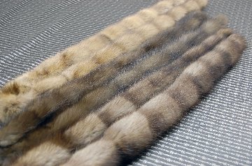 ロシアンセーブル　ストレートロングマフラーの画像
