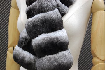 チンチラ　ロングマフラーの画像