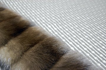 ロシアンセーブル　ホリゾンタルクロスマフラーの画像