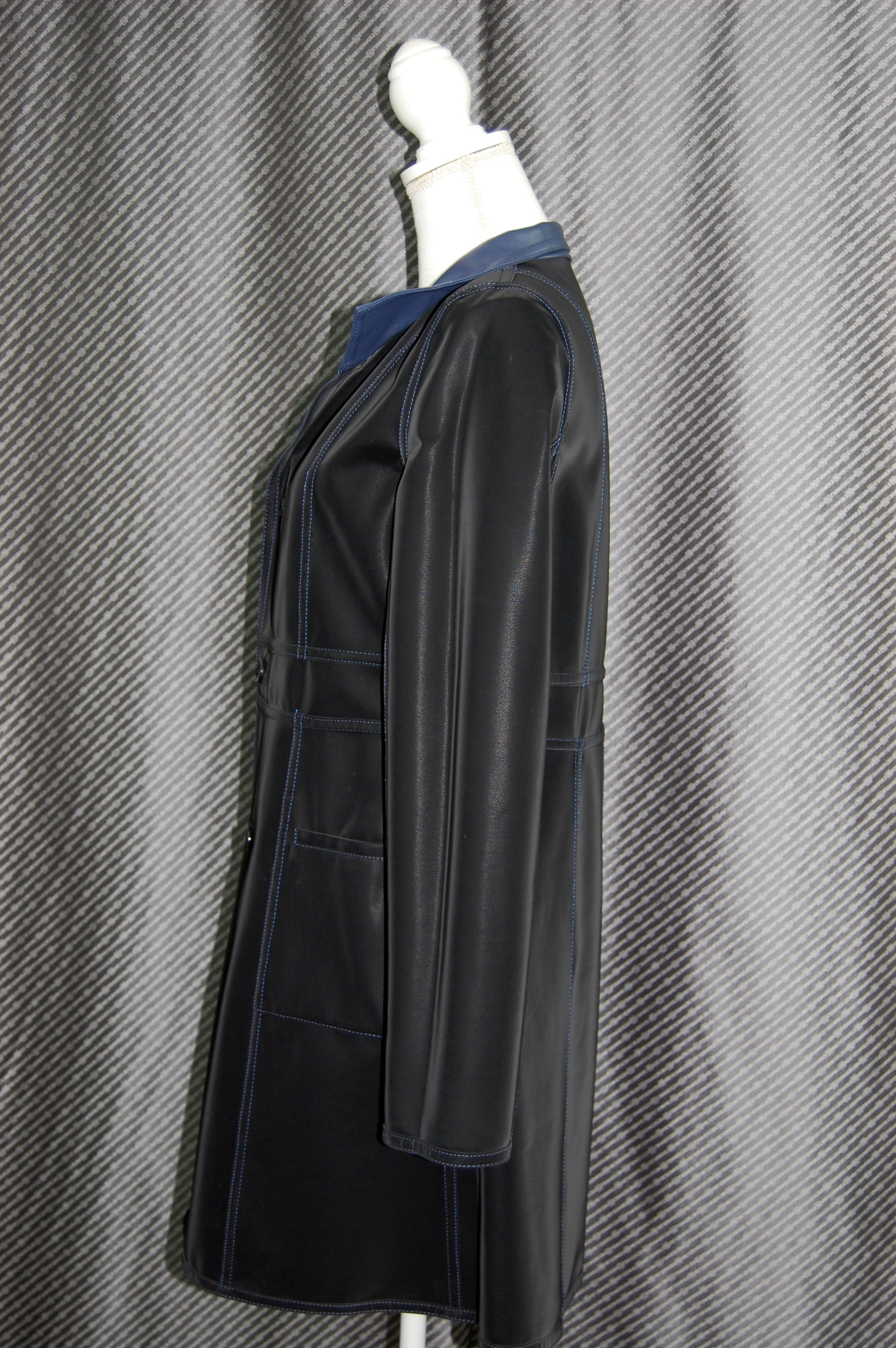 ベルベットラムレザー　ダブルフェイスコートの画像