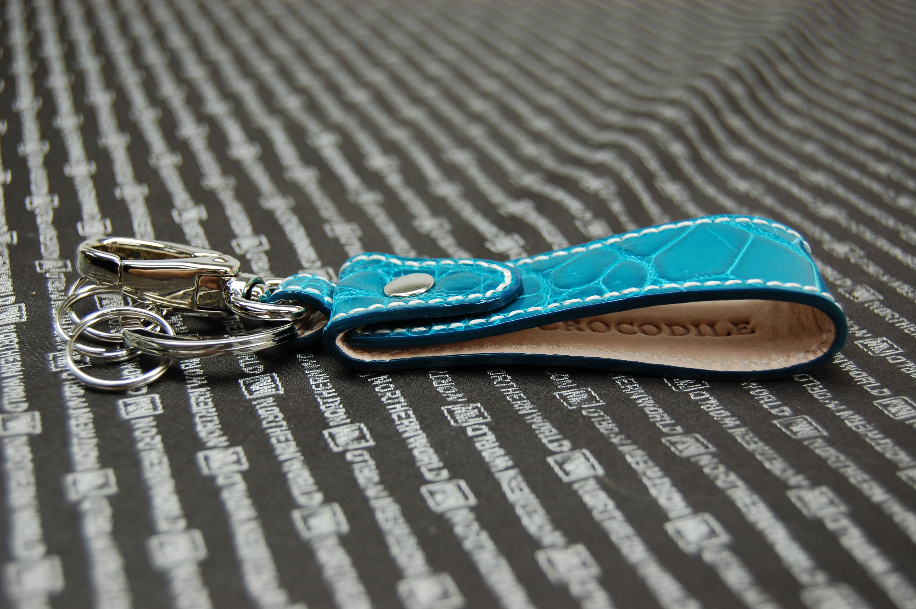 シャイニングクロコダイル　キーホルダーの画像