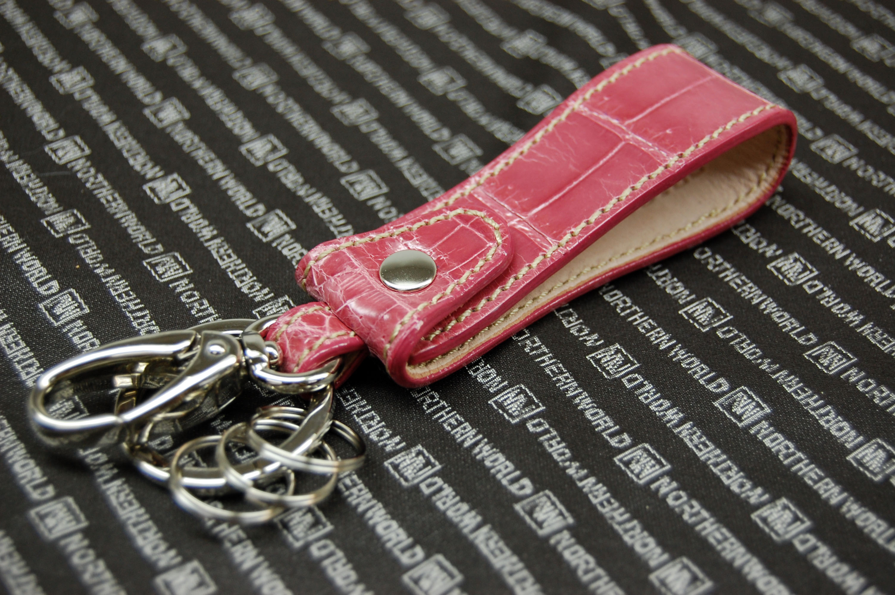 シャイニングクロコダイル　キーホルダーの画像