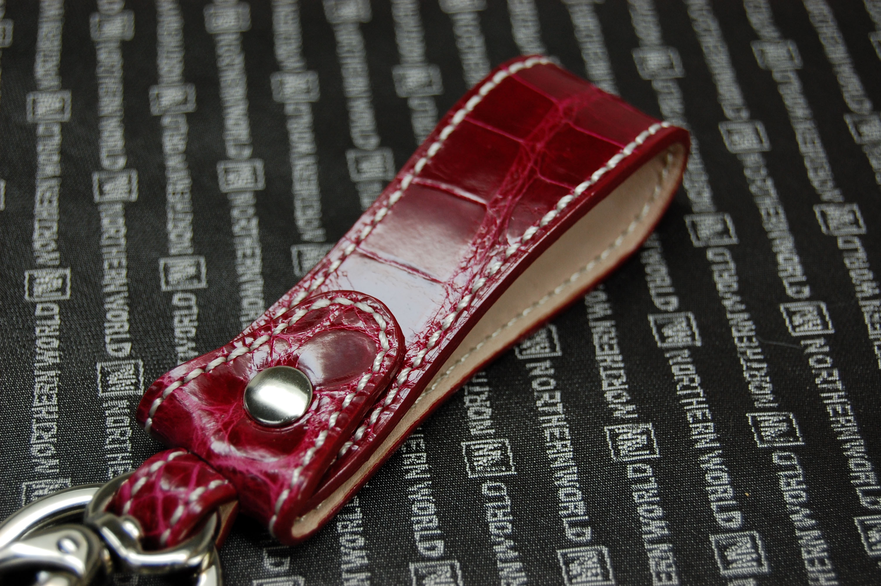 シャイニングクロコダイル　キーホルダーの画像