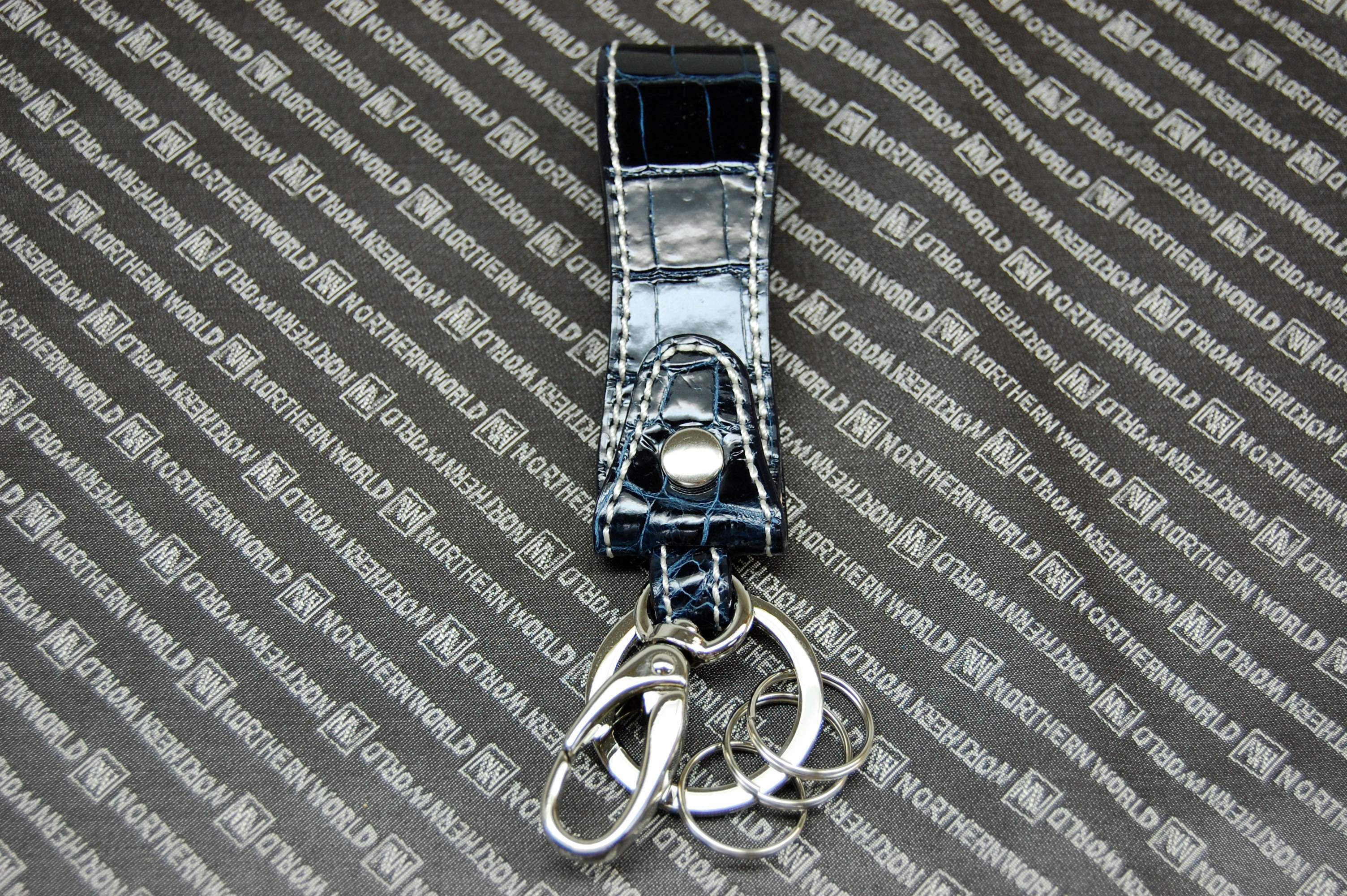 シャイニングクロコダイル　キーホルダーの画像