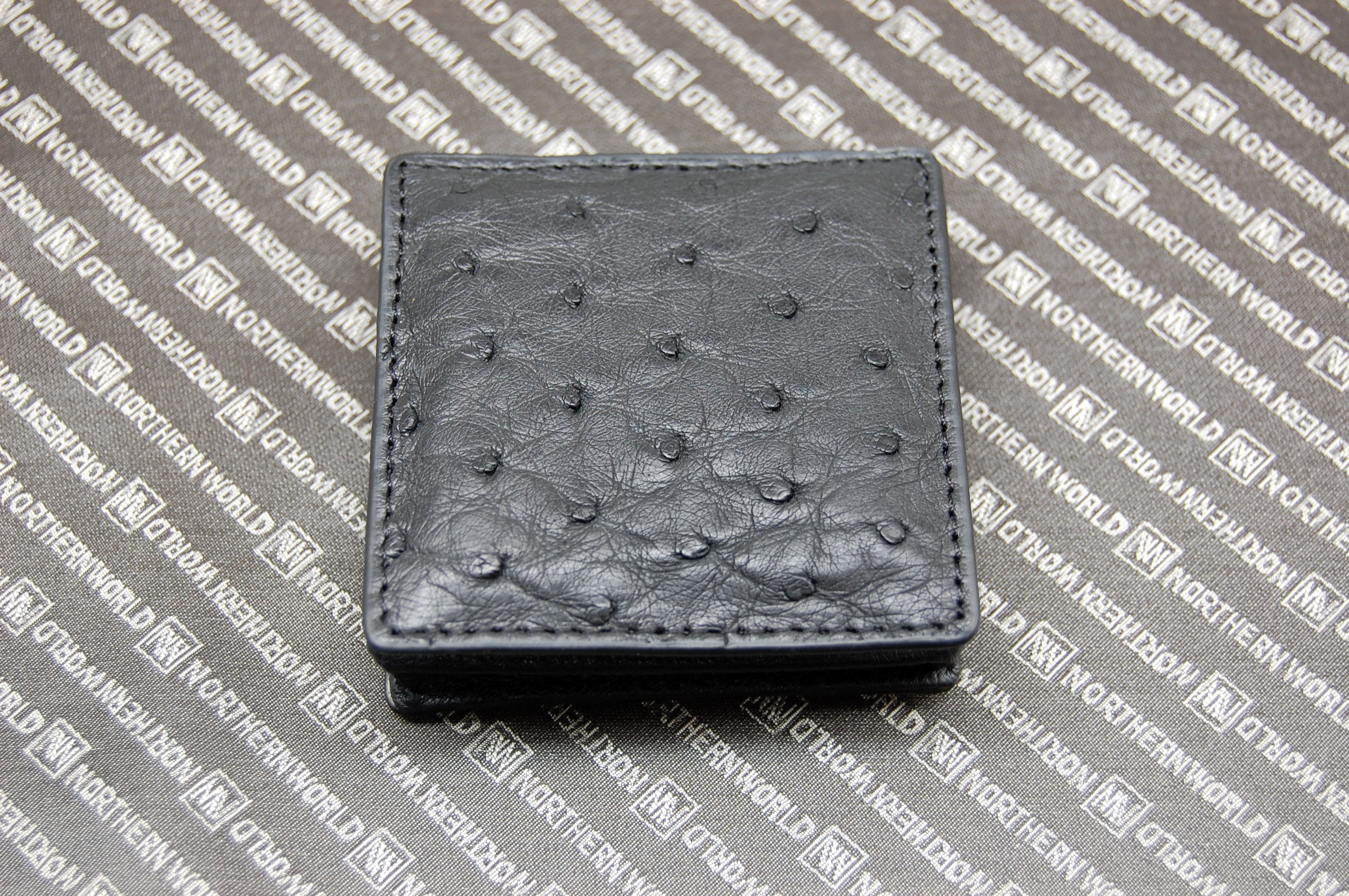 オーストリッチ革　コンパクト小銭入れの画像