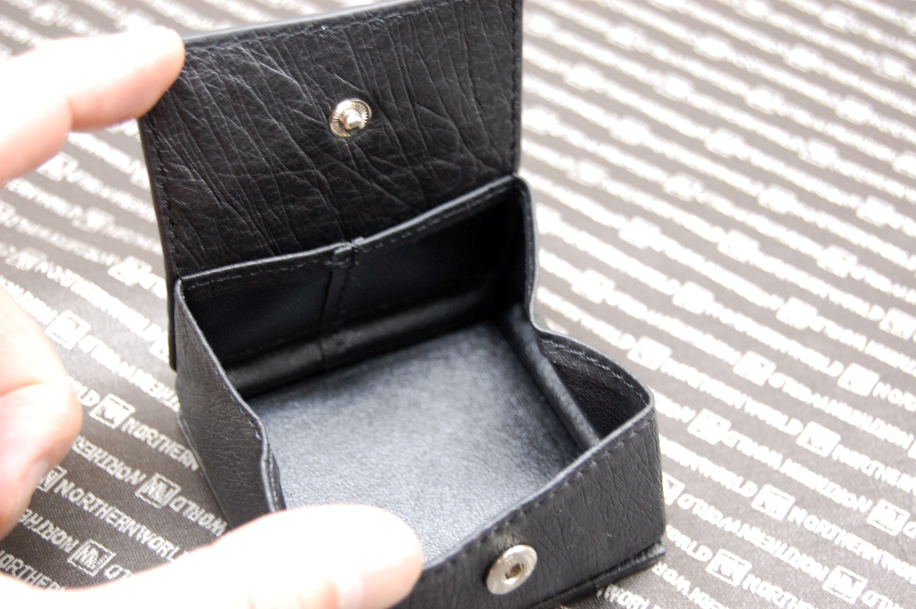 オーストリッチ革　コンパクト小銭入れの画像