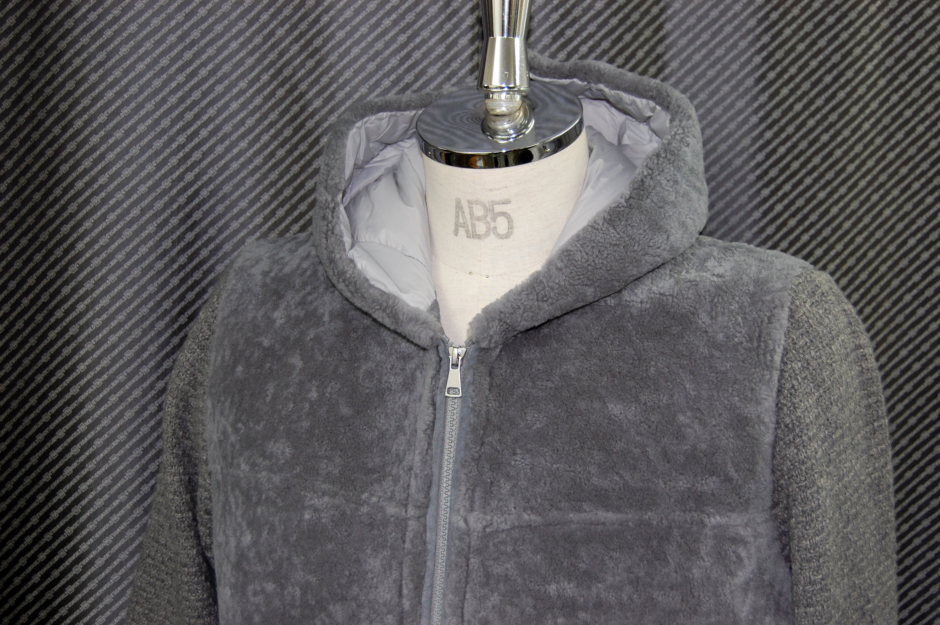 Men'sムートン＆ダウン　フーディージャケットの画像