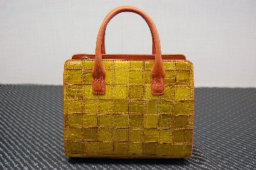 シャイニングクロコダイル　パッチワークミニトートバッグの画像