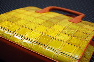 シャイニングクロコダイル　パッチワークミニトートバッグの画像