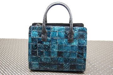マットクロコダイル　パッチワークミニトートバッグの画像