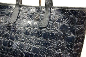 マットクロコダイル　パッチワークトートバッグの画像