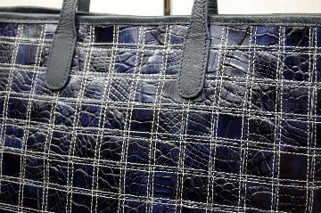 マットクロコダイル　パッチワークトートバッグの画像