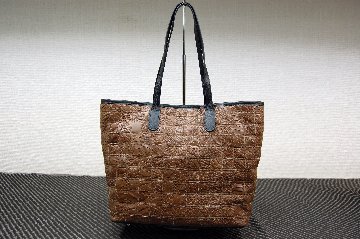 マットクロコダイル　パッチワークトートバッグの画像
