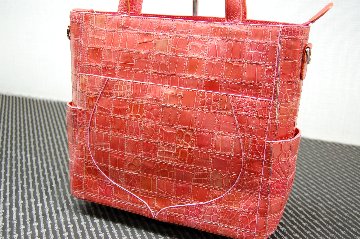 シャイニングクロコダイル　パッチワークトートバッグの画像