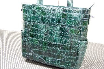 シャイニングクロコダイル　パッチワークトートバッグの画像