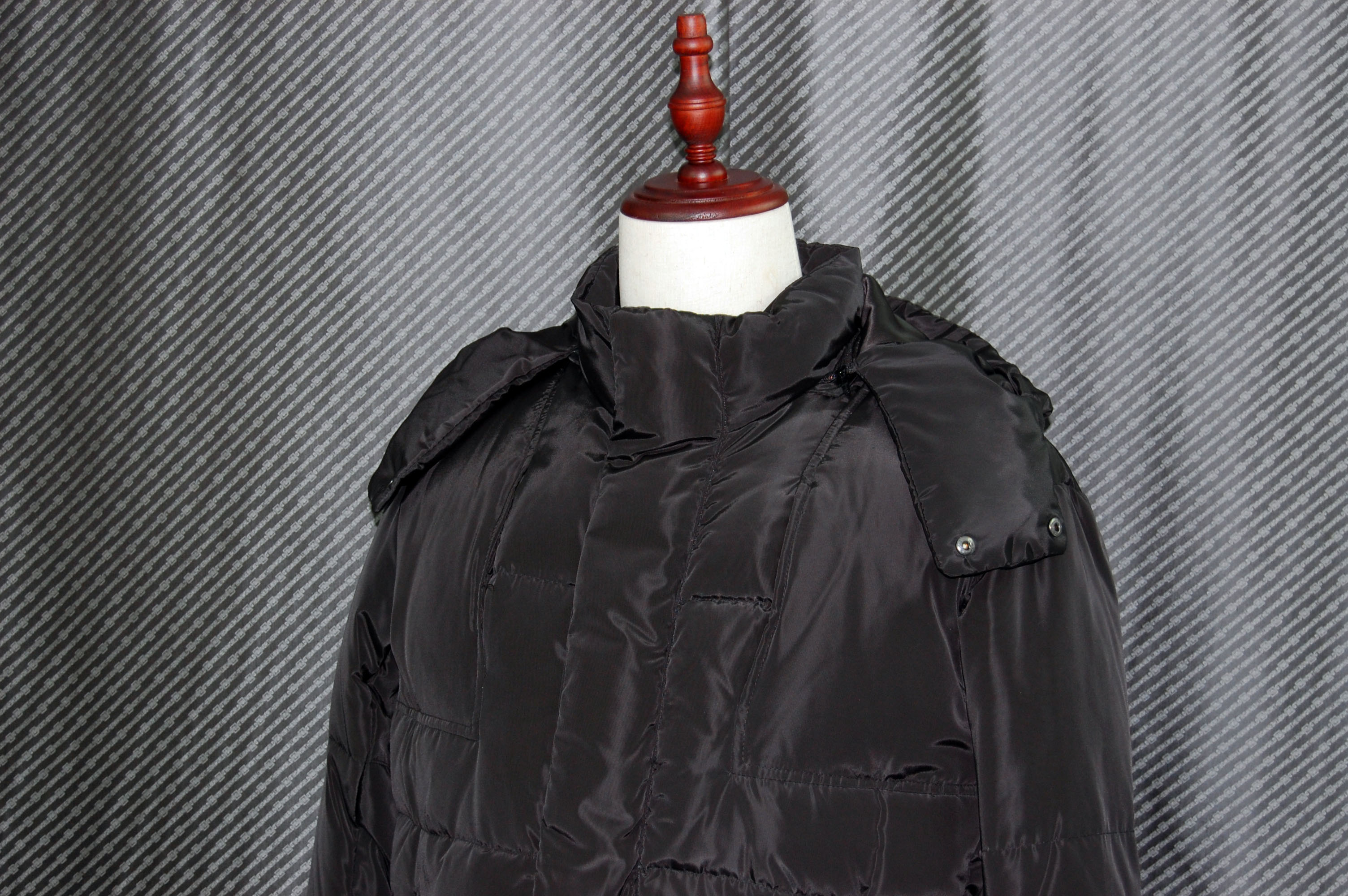 JEAN-LOUIS SCHERRER　Men'sフーディーダウンジャケットの画像