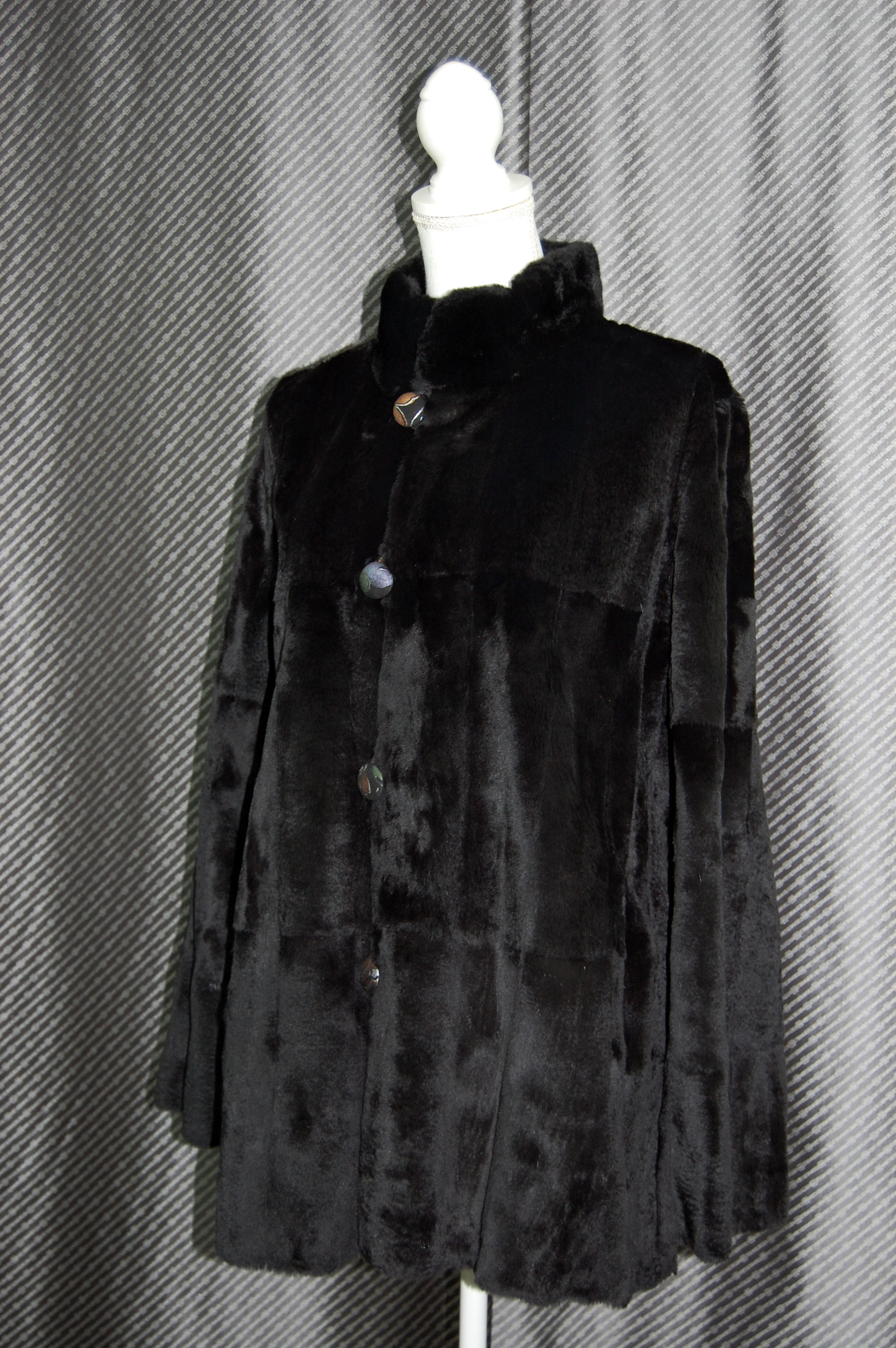 プラックトウィーゼル　ダブルフェイスジャケット　花柄メタリックプリントの画像