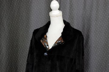 プラックトウィーゼル　ダブルフェイスジャケット　花柄メタリックプリントの画像