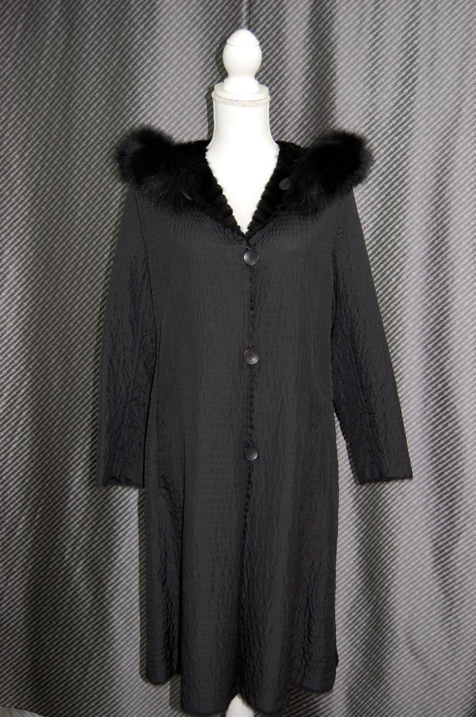 ミンク＆レッキスレイヤー　シルクリバーシブルコート　Foxフードトリムの画像