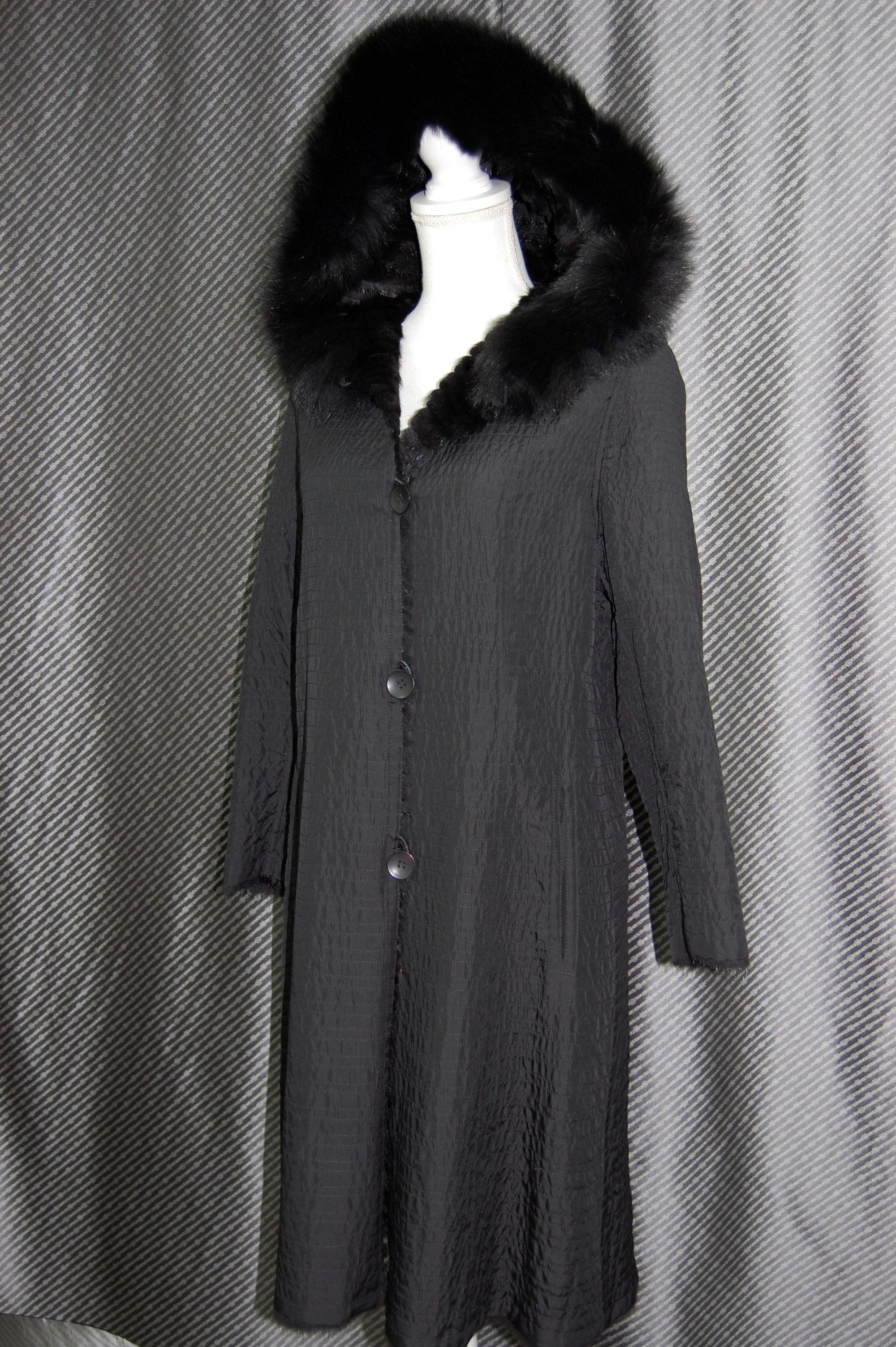 ミンク＆レッキスレイヤー　シルクリバーシブルコート　Foxフードトリムの画像