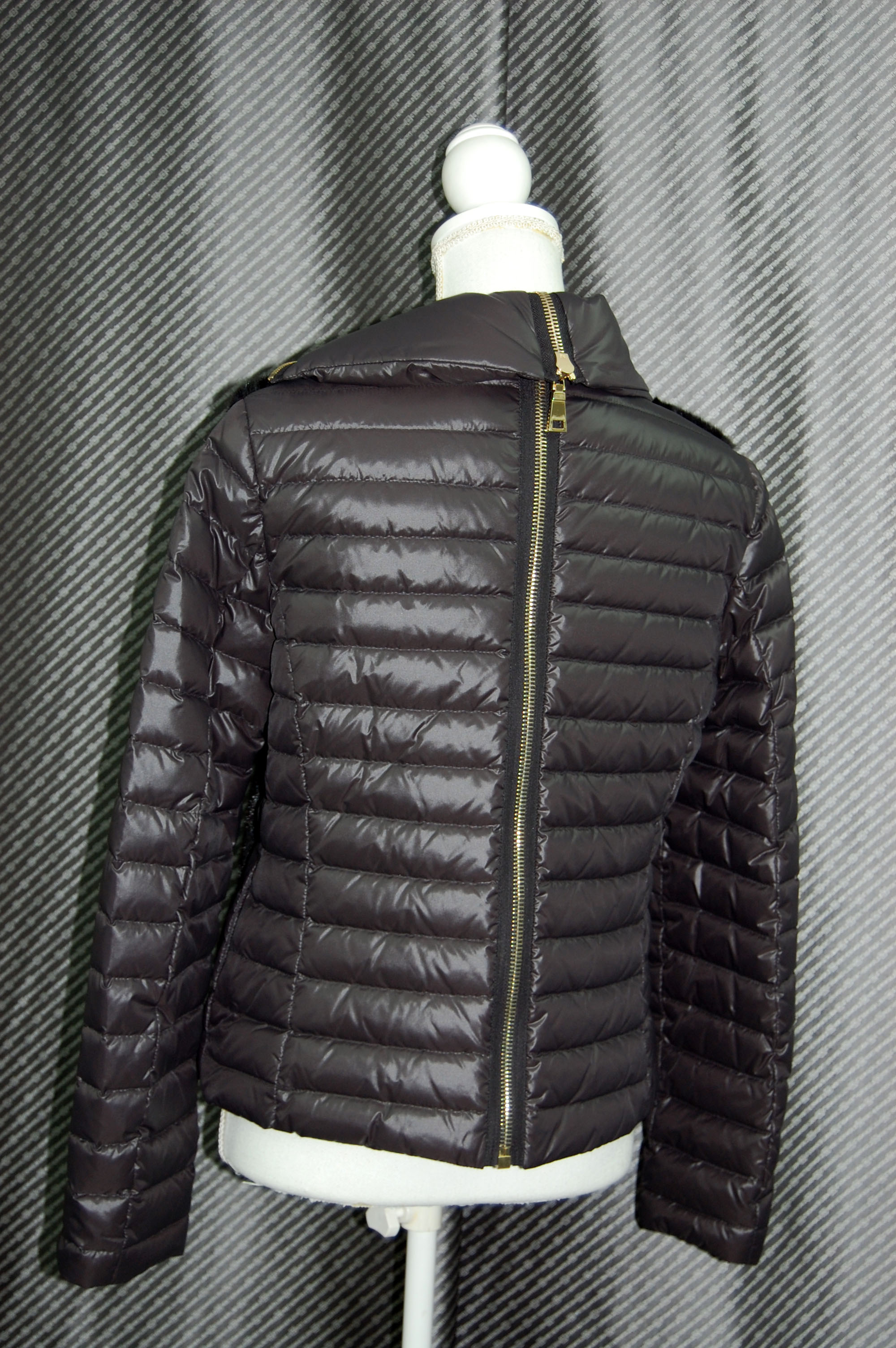 ミンク＆ダウン　デザインジャケットの画像