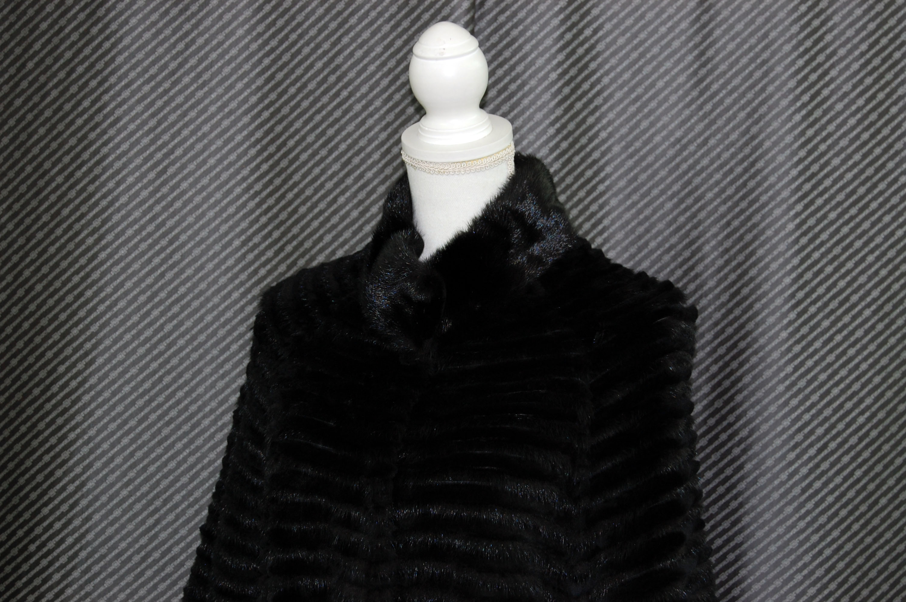 ミンク＆レッキスレイヤー　ウール混ニットコート　ドルマンスリーブの画像