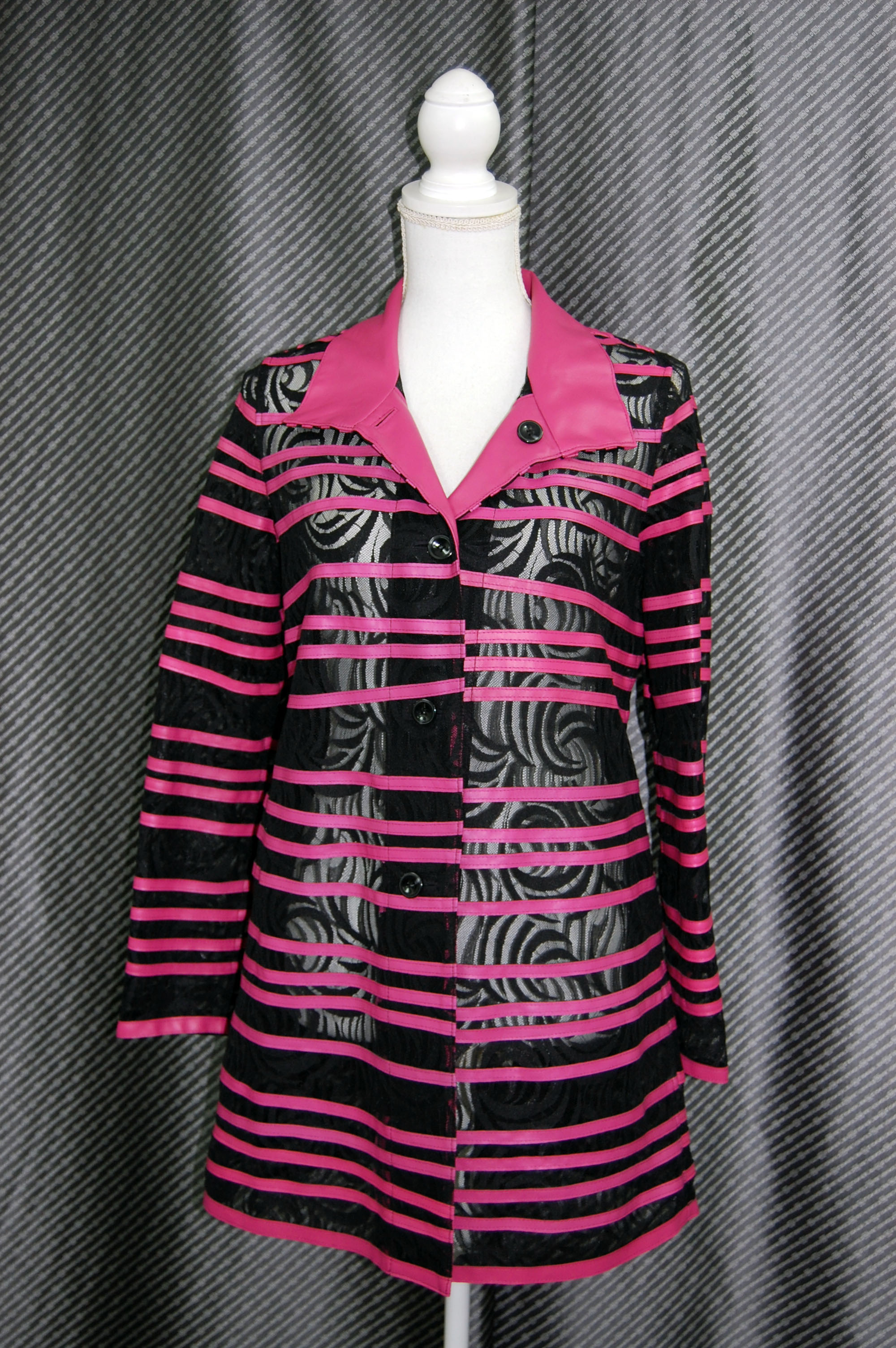 ラムレザー＆レース　リバーシブルロングジャケットの画像