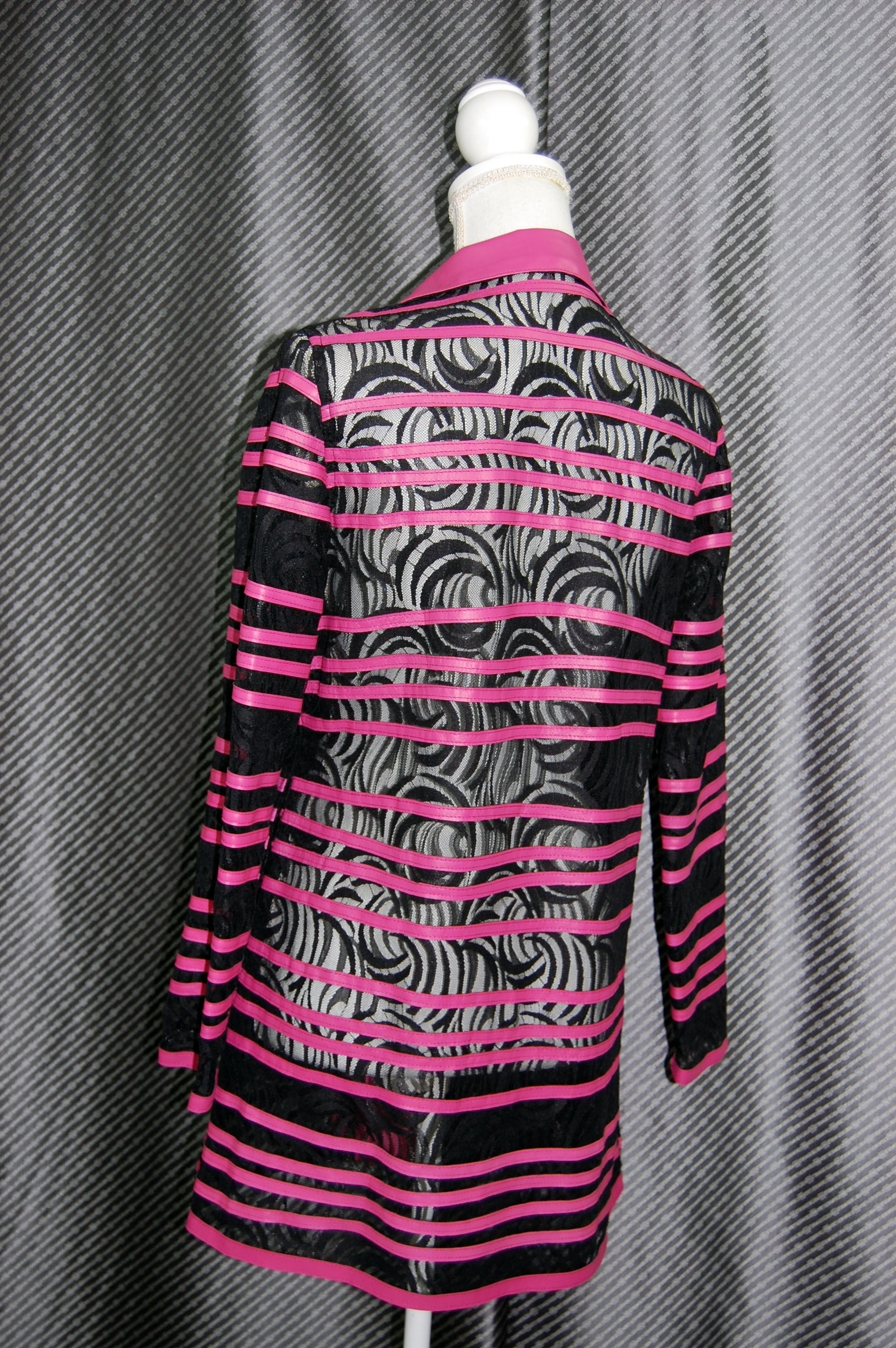 ラムレザー＆レース　リバーシブルロングジャケットの画像