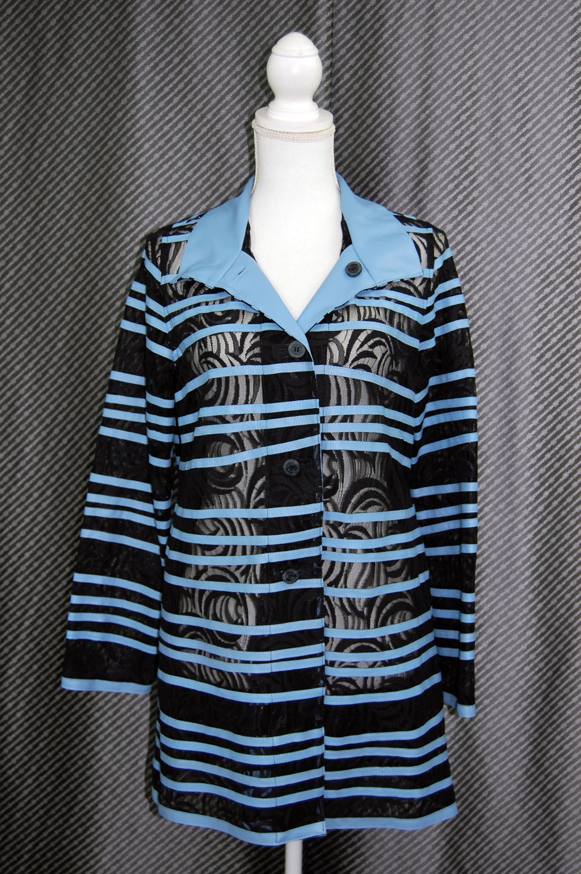 ラムレザー＆レース　リバーシブルロングジャケットの画像