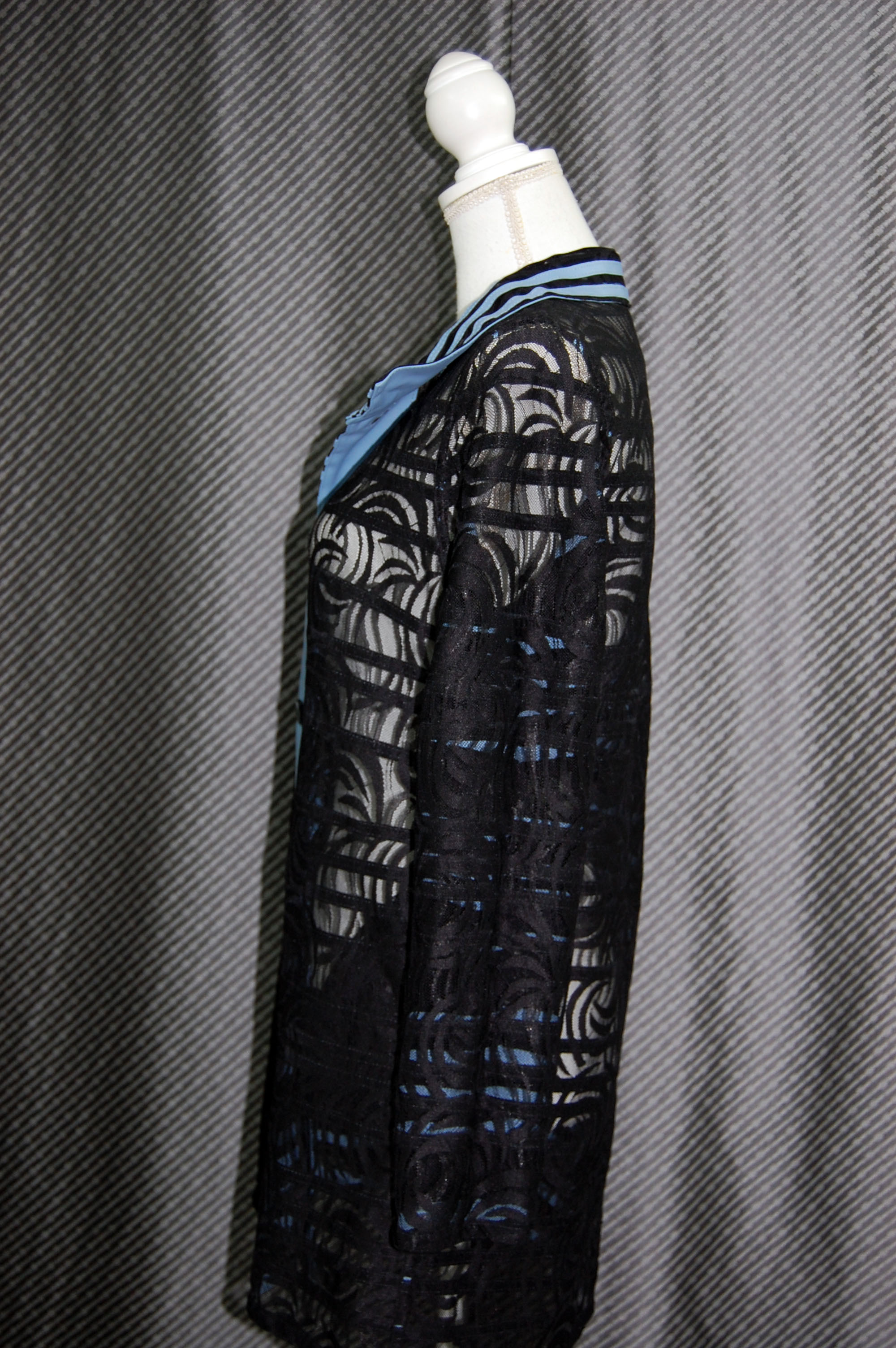 ラムレザー＆レース　リバーシブルロングジャケットの画像